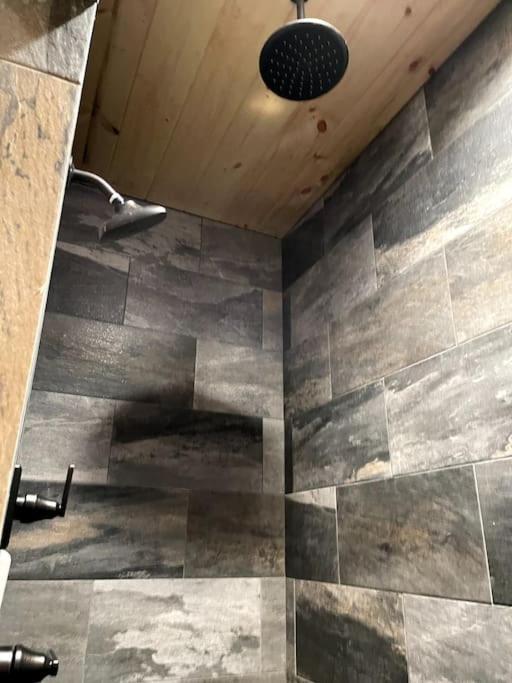 The Secluded Reset Button Cabin 布罗肯鲍 外观 照片